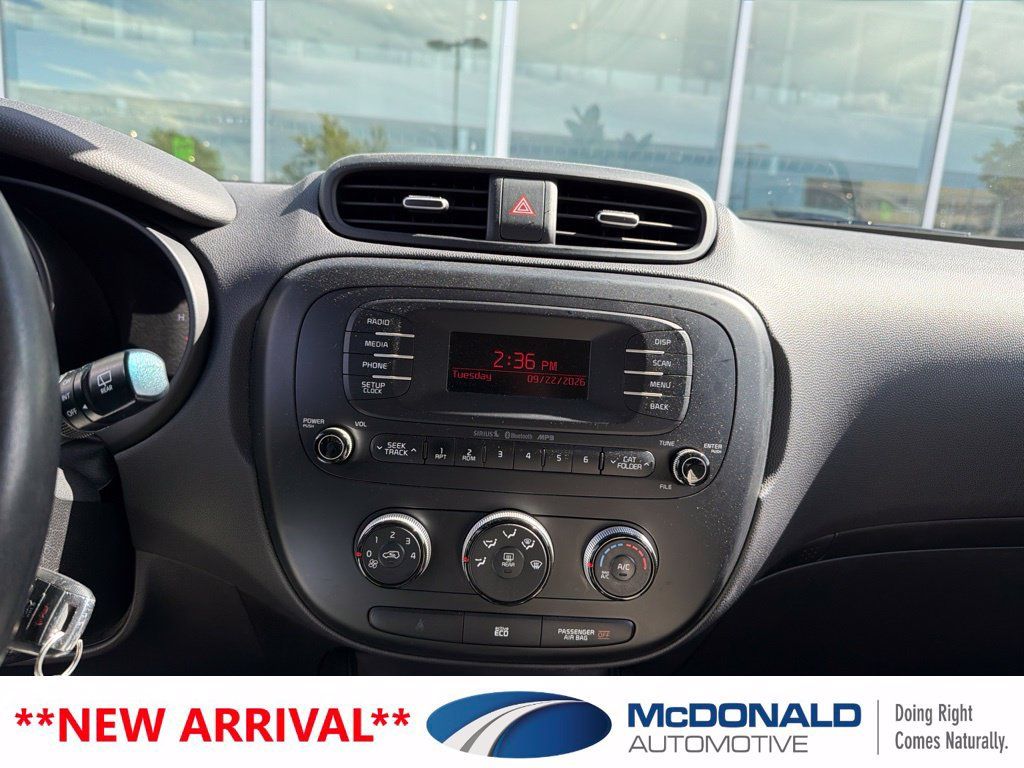 Used 2014 Kia Soul FWD image 5