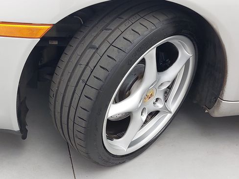 Used 2003 Porsche 911 Carrera RWD image 32