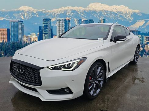 Certified 2022 INFINITI Q60 Red Sport 400 w/ Cargo Package image 3