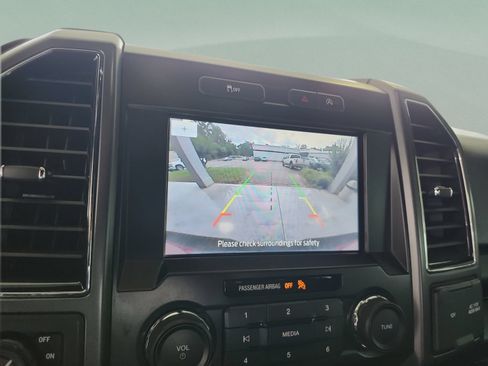 Used 2020 Ford F150 XLT w/ Equipment Group 302A Luxury RWD image 24