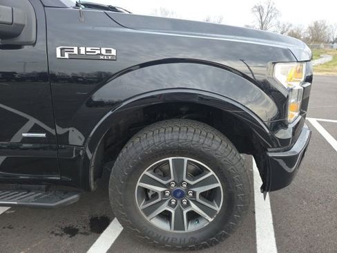 Used 2016 Ford F150 XLT w/ Equipment Group 302A Luxury image 4