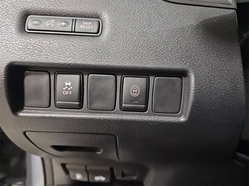 Used 2024 Nissan Murano SV w/ SV Midnight Edition Package image 25