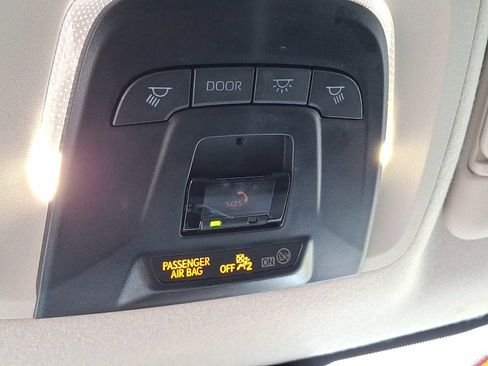 Used 2024 Toyota Corolla LE image 25