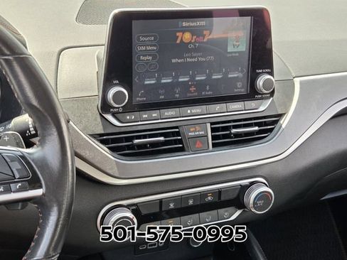 Used 2024 Nissan Altima 2.5 SR FWD image 21