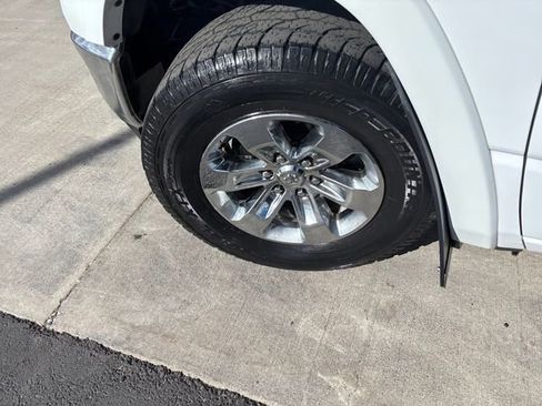 Used 2020 RAM 1500 Laramie image 28