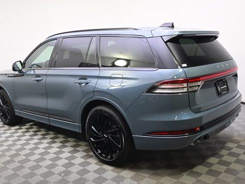 New 2026 Lincoln Aviator Reserve AWD/4WD image 3