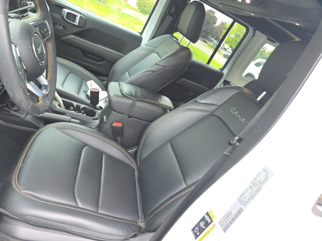 Used 2024 Jeep Wrangler Unlimited Sahara AWD/4WD image 12