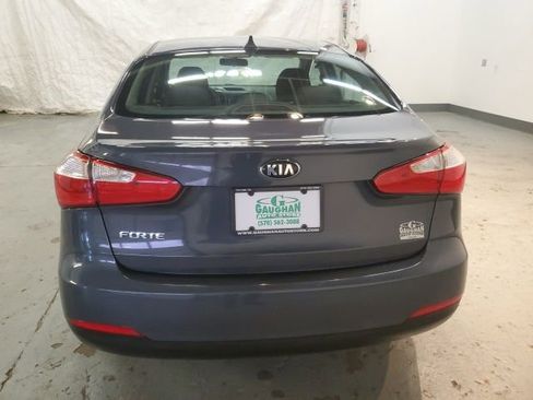 Used 2015 Kia Forte LX w/ Popular Package FWD image 5