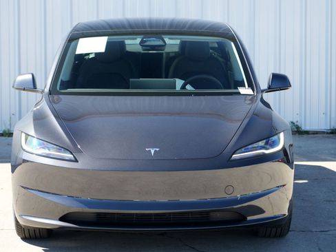 Used 2024 Tesla Model 3 Long Range image 51