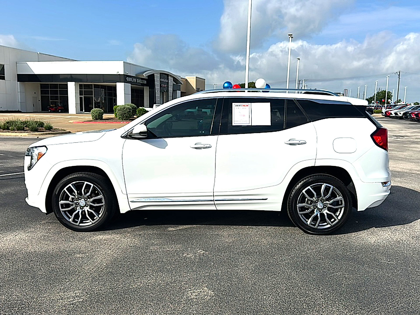 Used 2023 GMC Terrain Denali AWD/4WD image 5