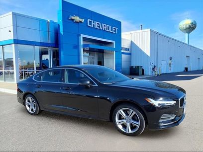 Used 2019 Volvo S90 T5 Momentum