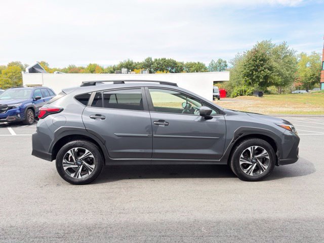 Used 2024 Subaru Crosstrek 2.0i Premium AWD/4WD image 5