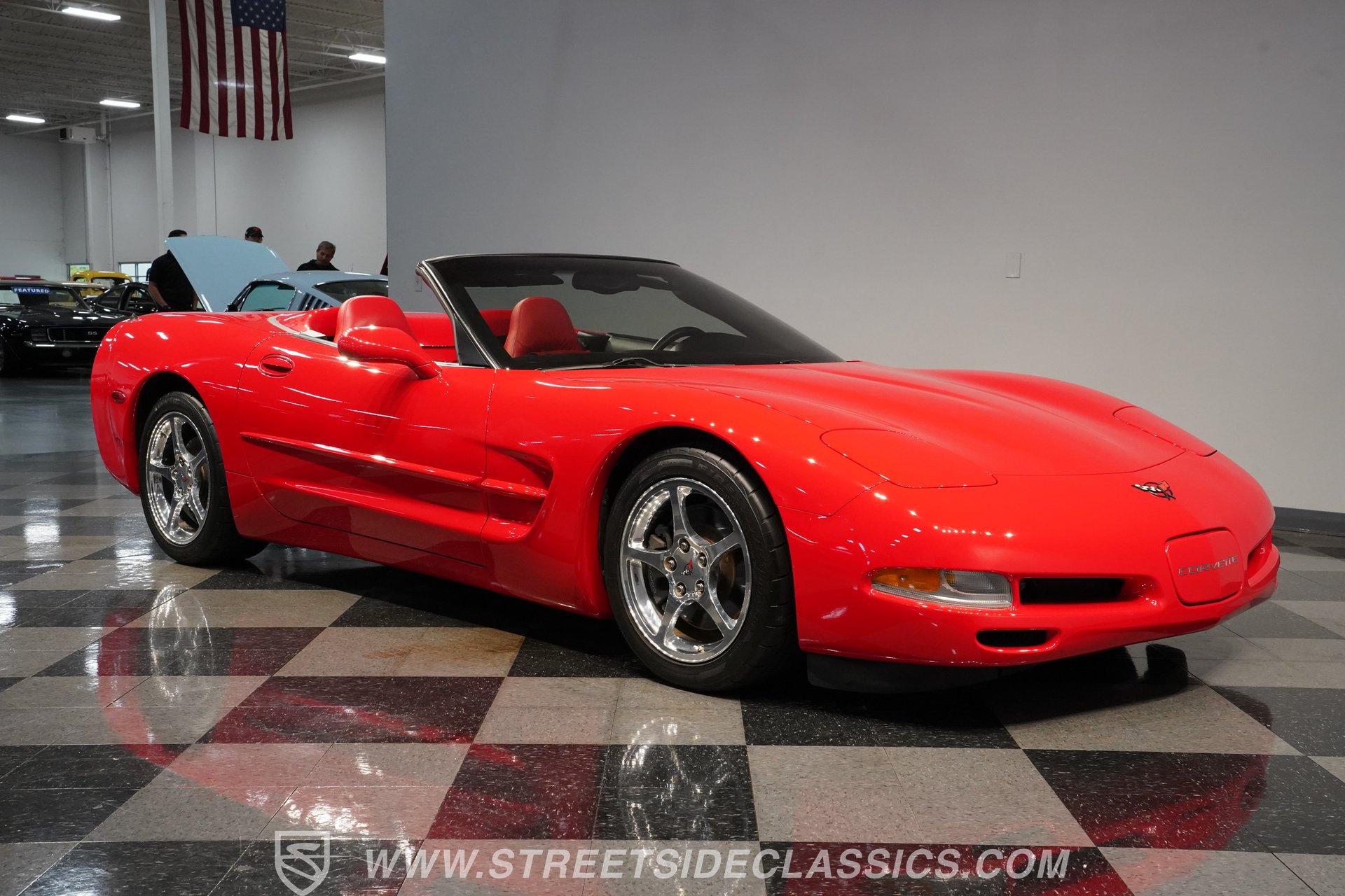 Used 2004 Chevrolet Corvette Convertible w/ Preferred Equipment Group RWD image 17