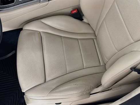 Used 2018 Mercedes-Benz GLC 300 image 21