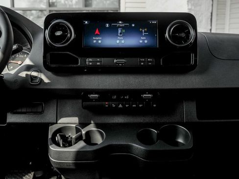 New 2025 Mercedes-Benz Sprinter 2500 image 19