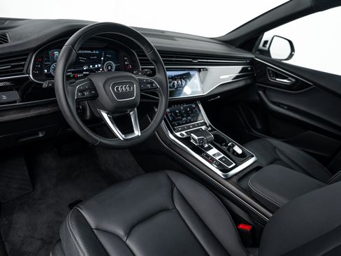 Certified 2023 Audi Q8 Premium w/ Convenience Package AWD/4WD image 10