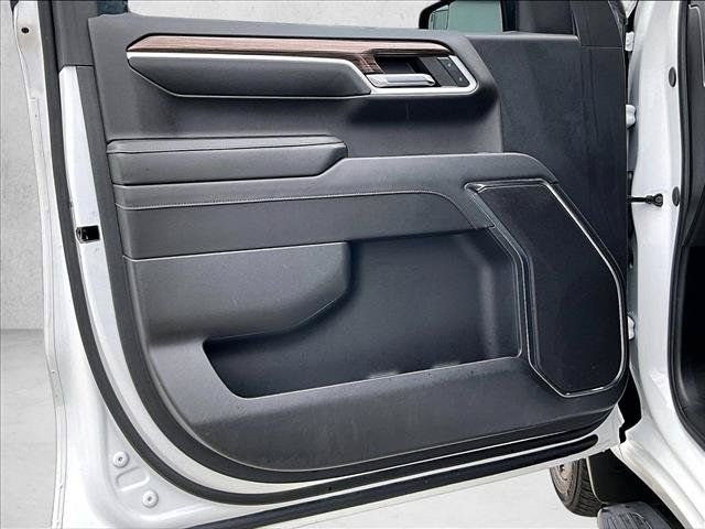 Used 2024 Chevrolet Silverado 1500 RST RWD image 18