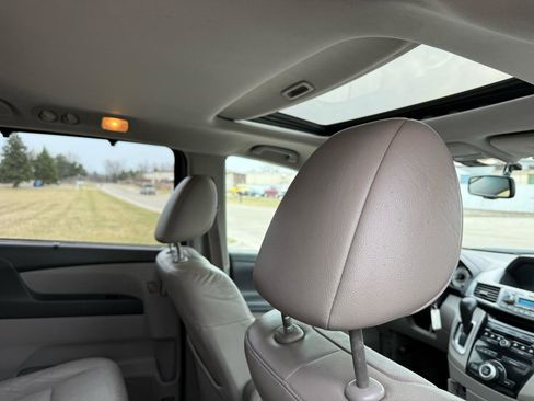 Used 2011 Honda Odyssey EX-L image 23