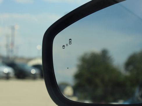 Used 2021 Ford Mustang Mach-E GT image 23