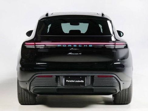 New 2025 Porsche Macan 4 Electric AWD/4WD image 10