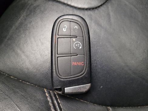 Used 2016 Jeep Cherokee Limited FWD image 32
