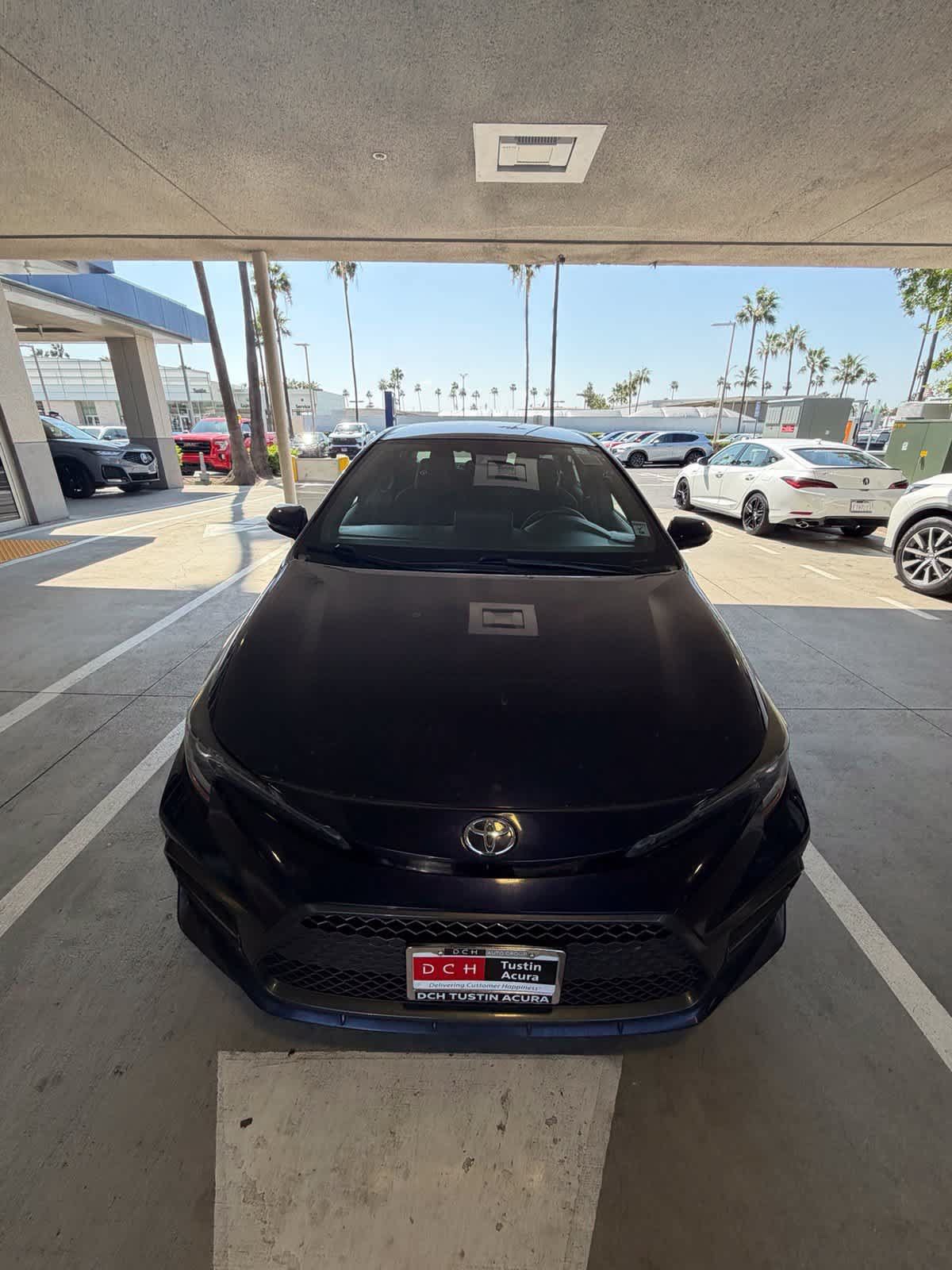 Used 2020 Toyota Corolla SE FWD image 2