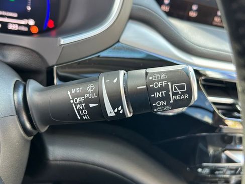 Used 2023 Acura MDX SH-AWD image 55