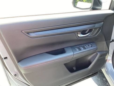 Used 2023 Honda CR-V Sport image 12