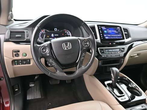 Used 2017 Honda Ridgeline RTL-E image 19