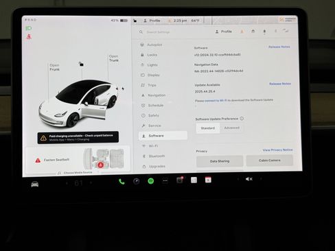 Used 2022 Tesla Model 3 Long Range image 31