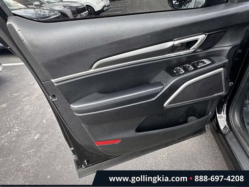 Used 2021 Kia Telluride S AWD/4WD image 16