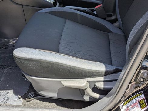 Used 2023 Nissan Versa SV FWD image 13