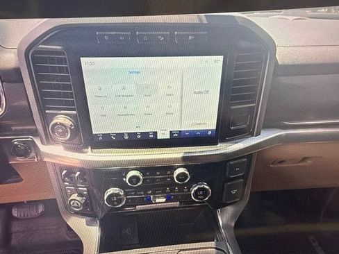 Used 2021 Ford F150 Lariat w/ Equipment Group 502A High AWD/4WD image 13