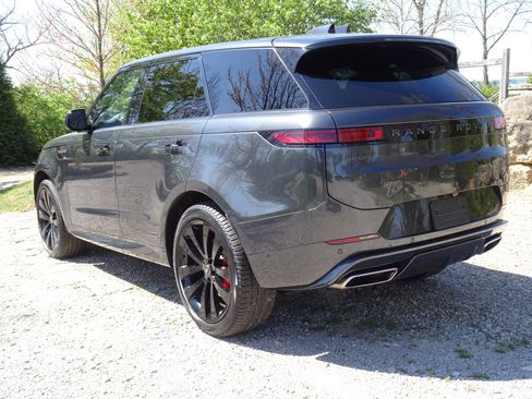 Certified 2024 Land Rover Range Rover Sport Dynamic SE image 8