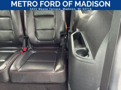 Used 2019 Ford Explorer Sport image 36
