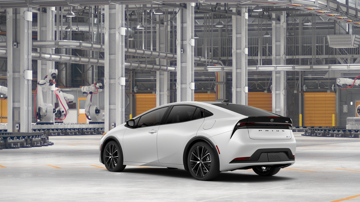New 2027 Toyota Prius XLE FWD image 6