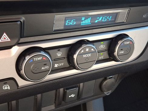 Certified 2023 Toyota Tacoma SR AWD/4WD image 20