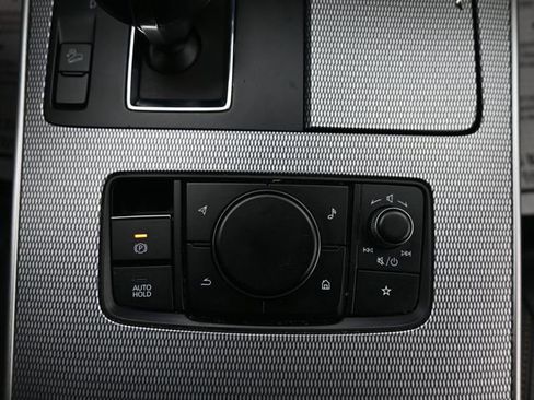 Used 2025 MAZDA CX-70 3.3 Turbo w/ Preferred Package image 19