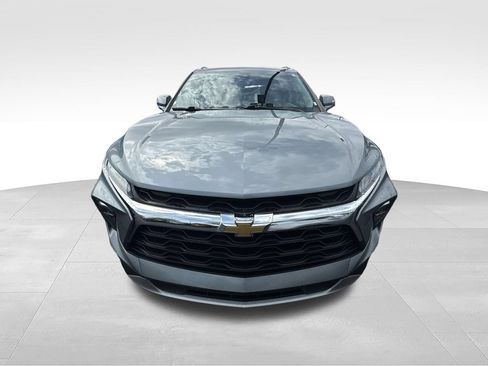 Used 2024 Chevrolet Blazer LT FWD image 17