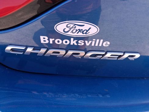 Used 2022 Dodge Charger SXT image 15