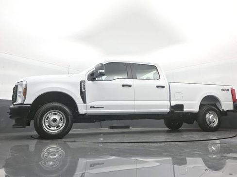 New 2026 Ford F350 XL image 28