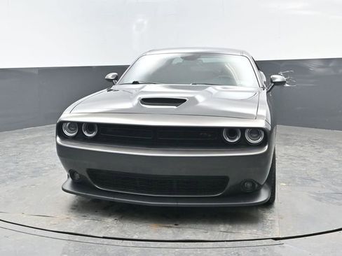 Used 2022 Dodge Challenger R/T w/ Driver Convenience Group image 19