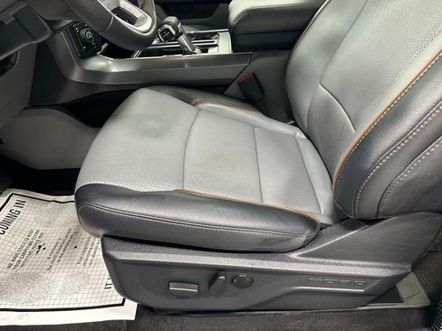 Used 2025 Ford F150 Lariat w/ Equipment Group 501A Mid image 14