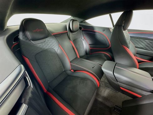 Used 2025 Bentley Continental GT Speed image 25