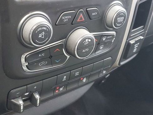 Used 2017 RAM 1500 Outdoorsman image 16