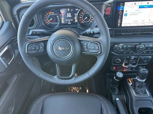 New 2026 Jeep Wrangler Unlimited Rubicon image 14