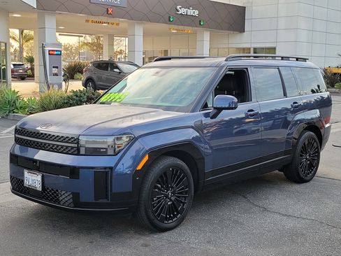 Certified 2025 Hyundai Santa Fe Calligraphy image 1