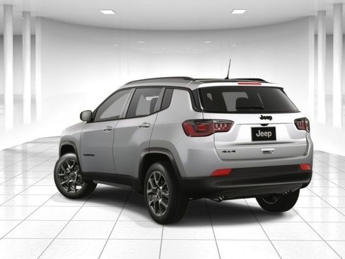 New 2025 Jeep Compass Latitude w/ Convenience Group image 4