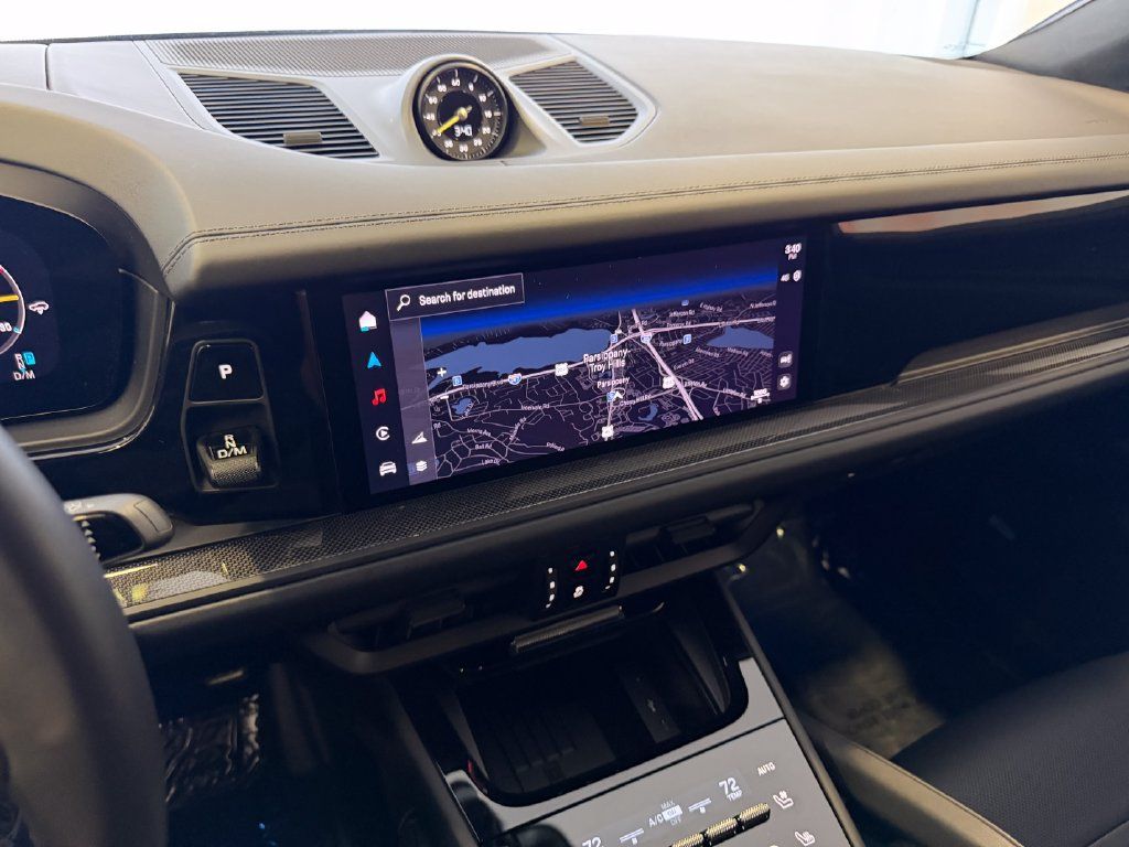 Certified 2025 Porsche Cayenne Turbo GT AWD/4WD image 22