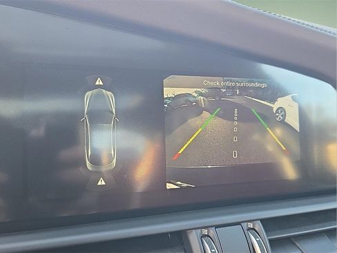 Used 2022 Alfa Romeo Giulia Veloce image 19